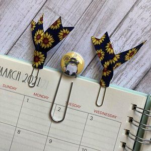 Gnome with Sunflowers Planner Clip Set Paperclips